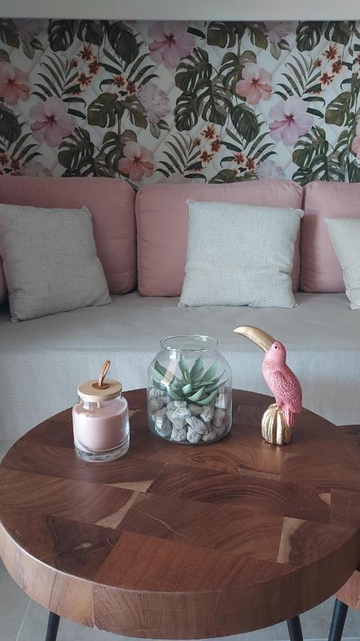 Loutraki Pinky Pearl Daire Dış mekan fotoğraf